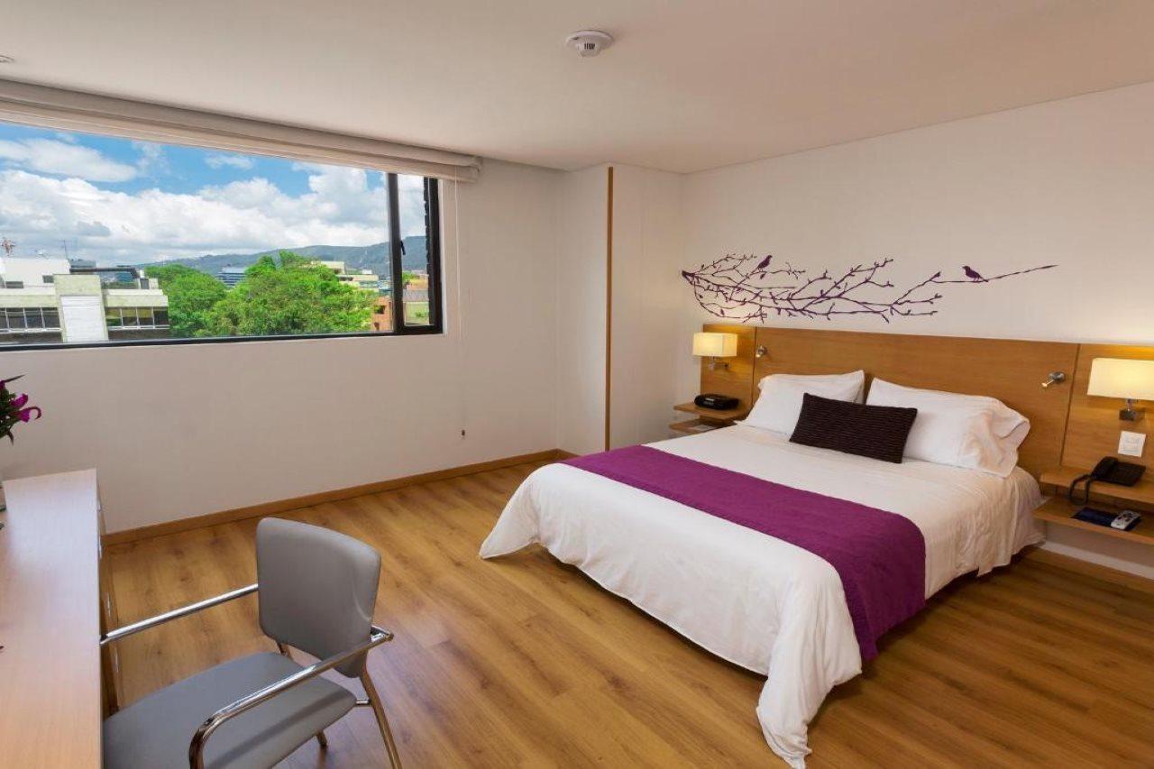 Hotel Bh Parque 93 Богота Экстерьер фото